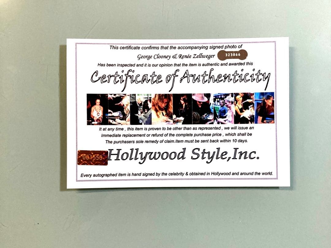 ジョージクルーニーとレニー・ゼルウィガー直筆サイン入り超大型写真