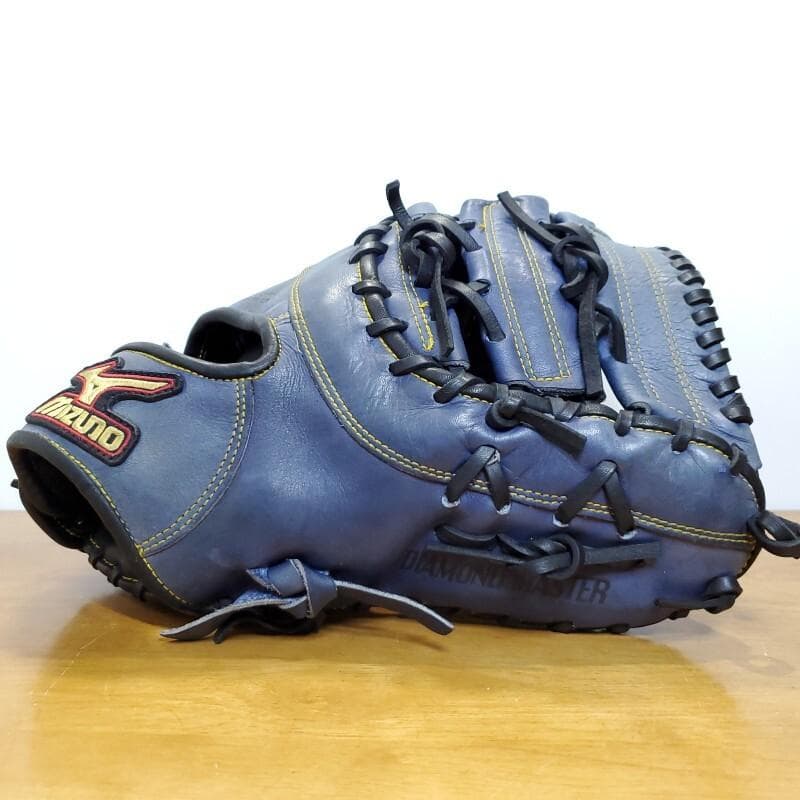 ミズノ 小笠原道大モデル 限定カラー 激レア ファーストミット 軟式