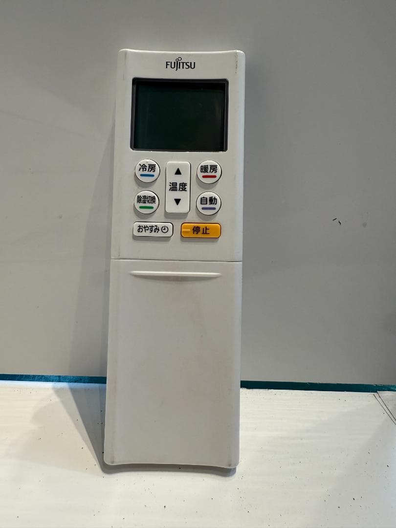 139 FUJITSU 2018年製エアコン6～8畳用 分解洗浄済 お掃除機能