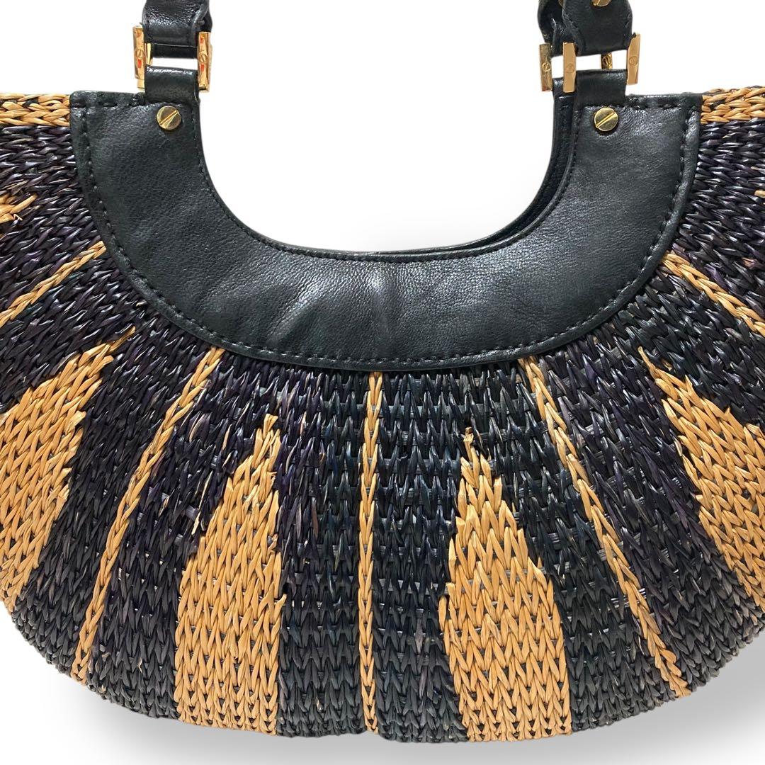 美品】トリーバーチ かごバッグ 三日月 ハーフムーン レザー ロゴ金具