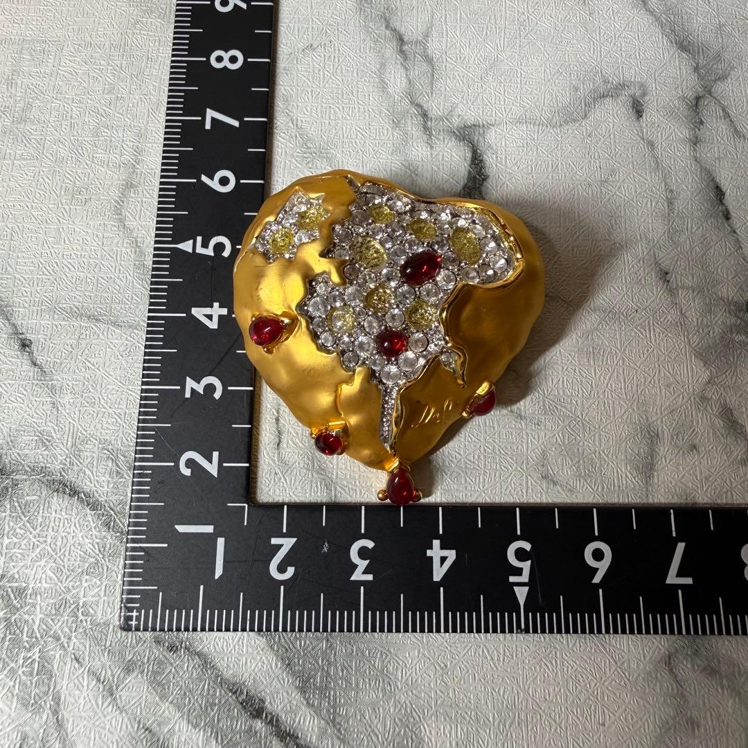 訳あり/希少】DALI JOIES ダリ「王家の心臓」ブローチ 復刻品 - メルカリ