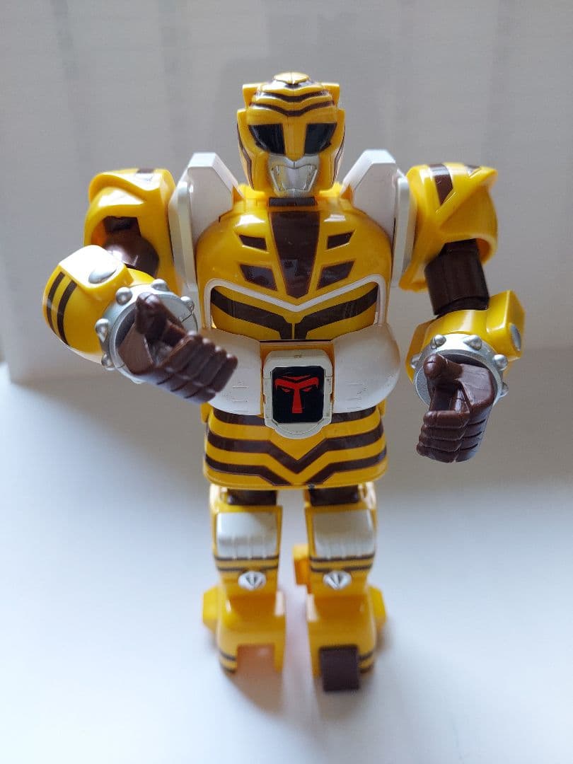 レア]ロボタック トラボルト 変形フィギュア レトロ - メルカリ