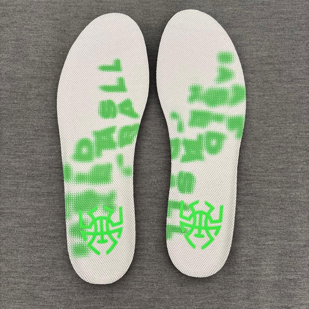 adidas バスケットボールシューズ D.O.N.lssue6