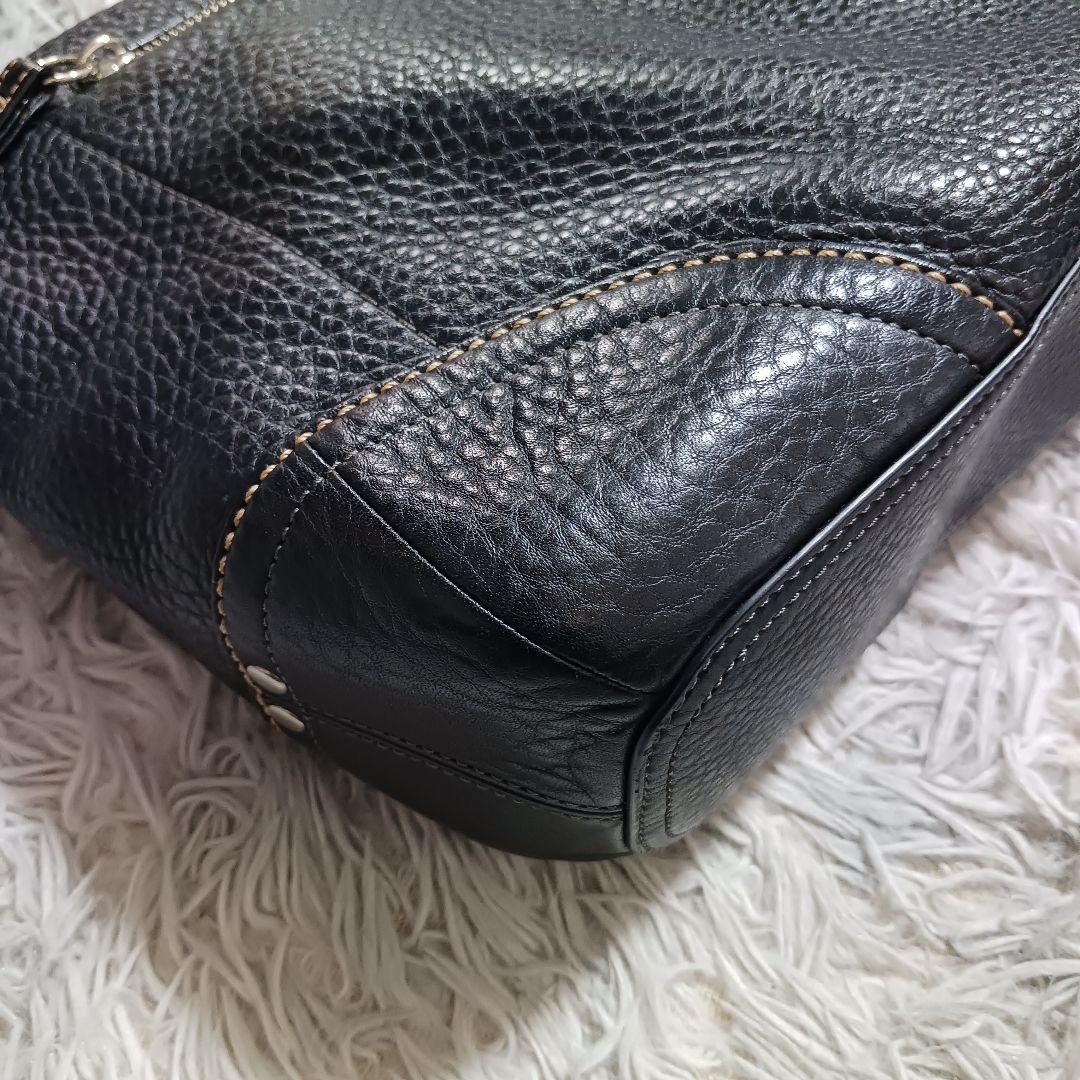 極美品✨コーチ F12323 ワンショルダーバッグ シボ革 レザー 黒 A4