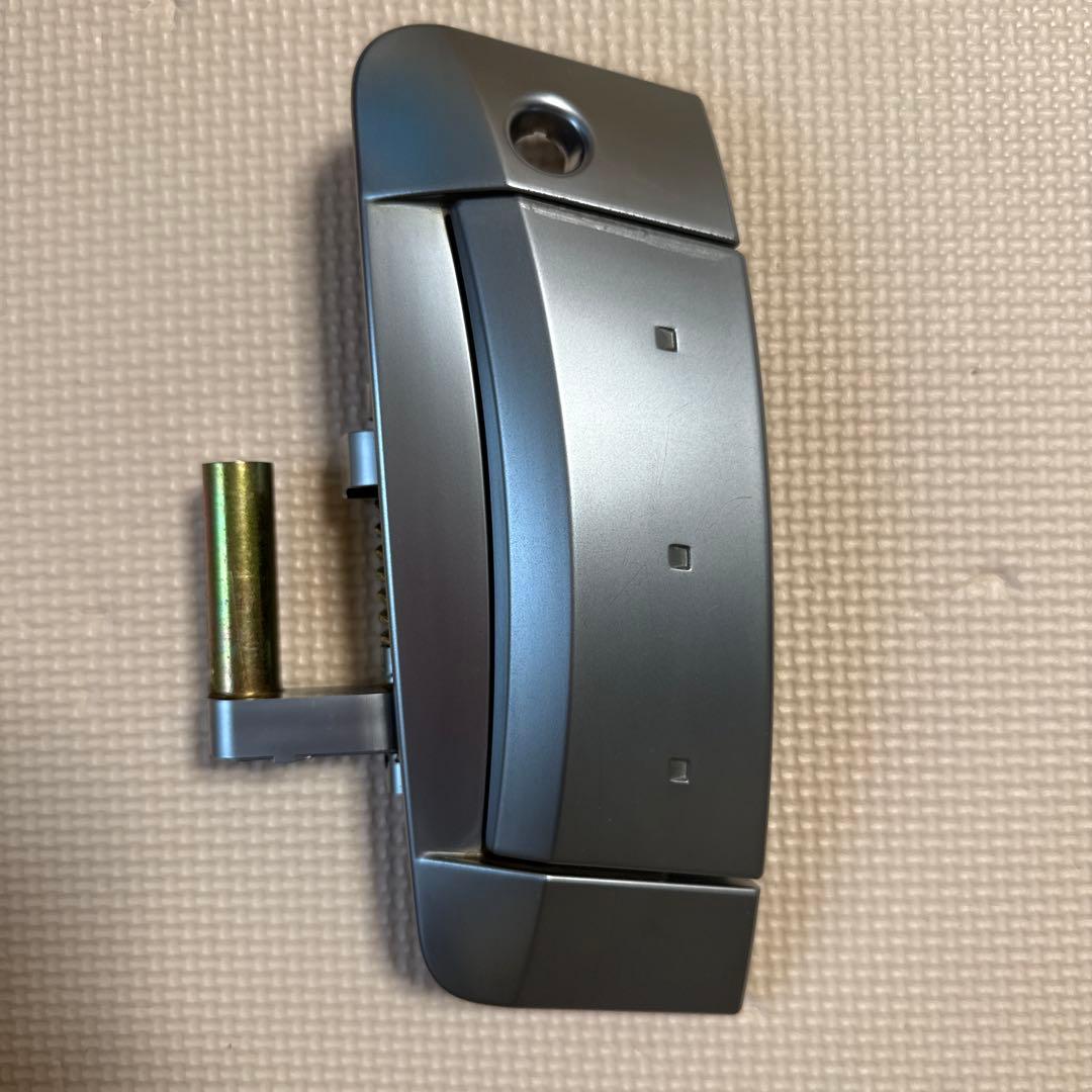 フェアレディZ Z33 純正ドアハンドル 運転席側 ジャンク - メルカリ