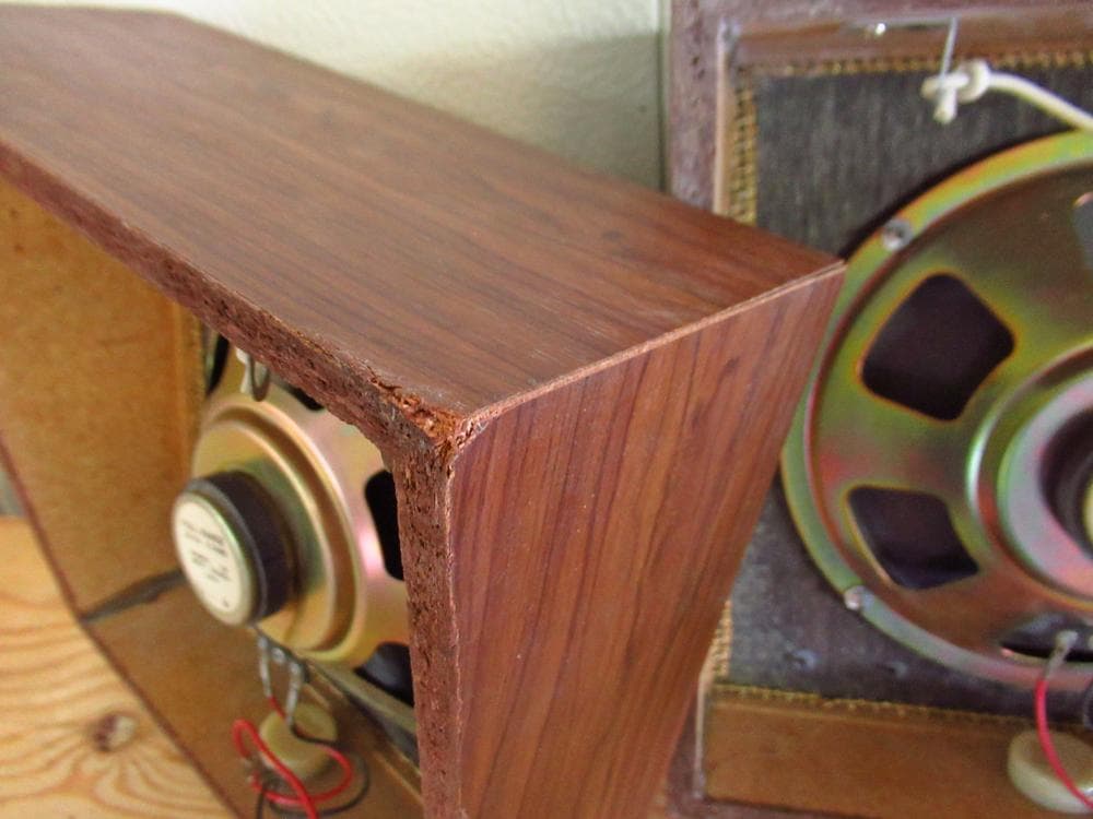 Realistic 8インチ 壁掛け スピーカー ペア 音量コントロール付きの