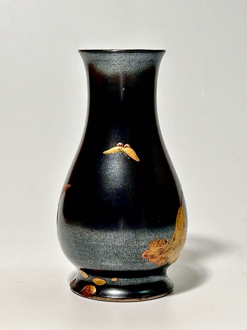 明治の名工 加藤五輔 錆釉蓮雀文小花瓶 瀬戸黒 美濃焼 瀬戸焼 - メルカリ