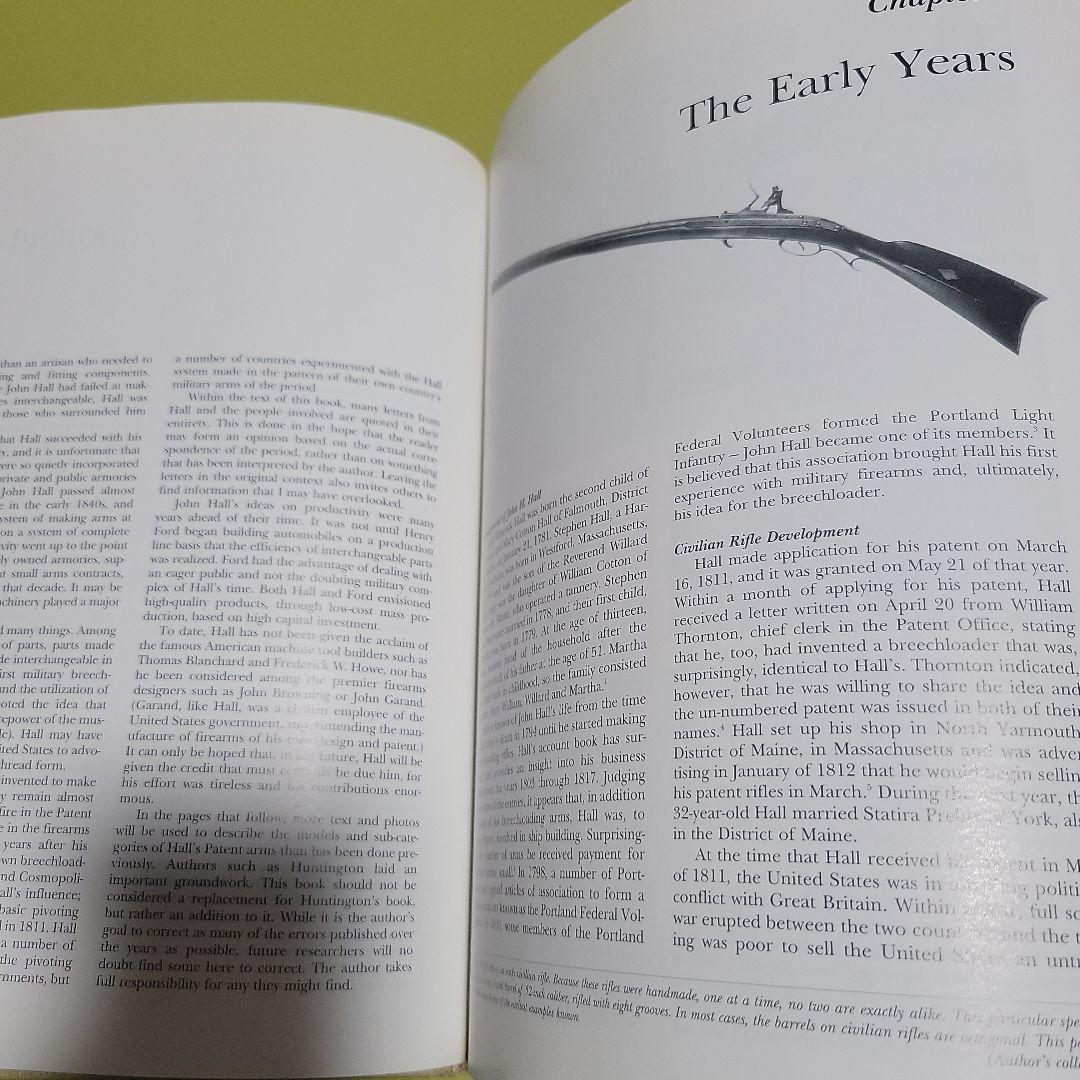 Ridgeway Hall's Military Breechloaders 洋書 Reference Library