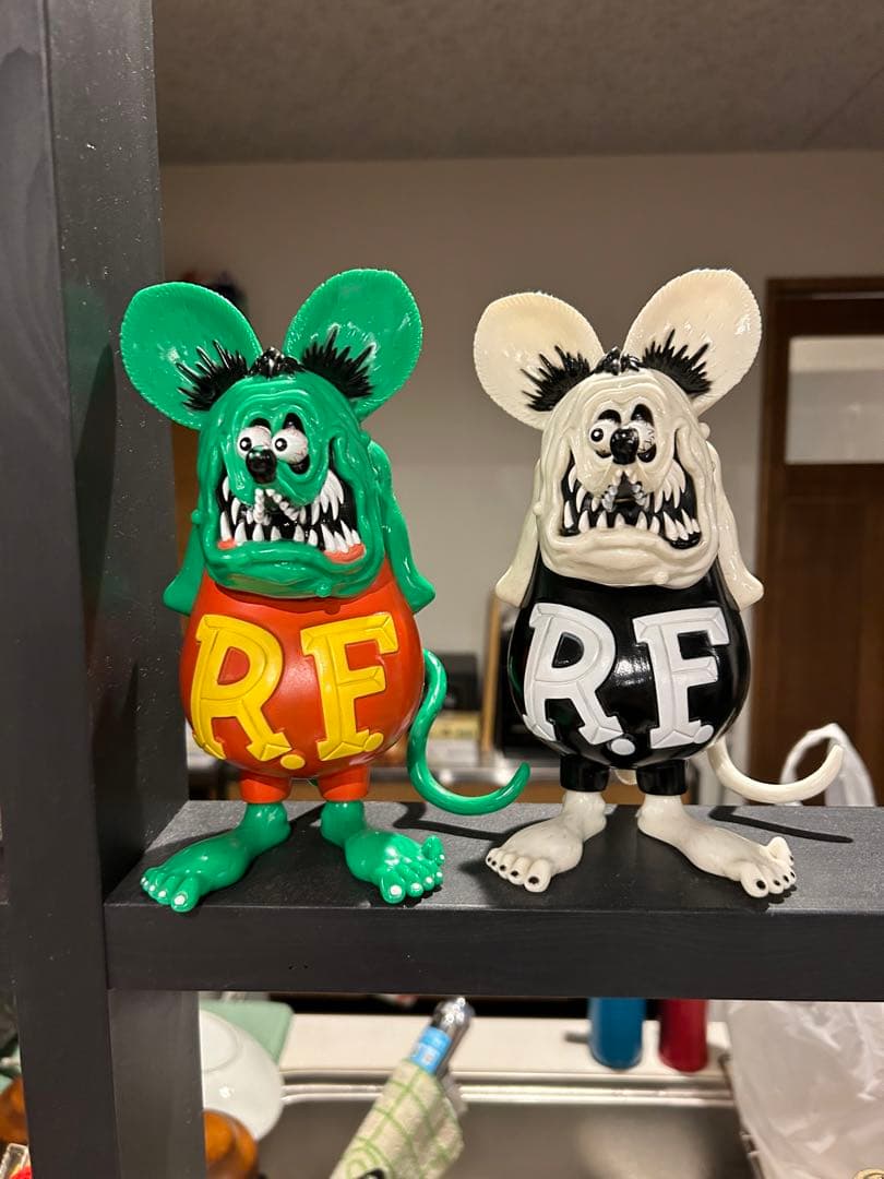 ラットフィンク 2体セット - メルカリ