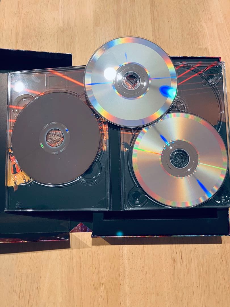 BiSH “THE NUDE”〈初回生産限定盤〉