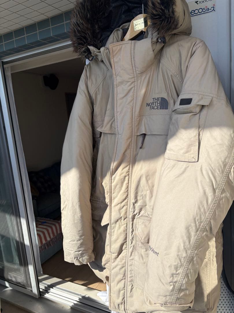 THE NORTH FACE ベージュダウンジャケット THE NORTH FACE】定番ダウンジャケットのご紹介です｜ザ・ノース
