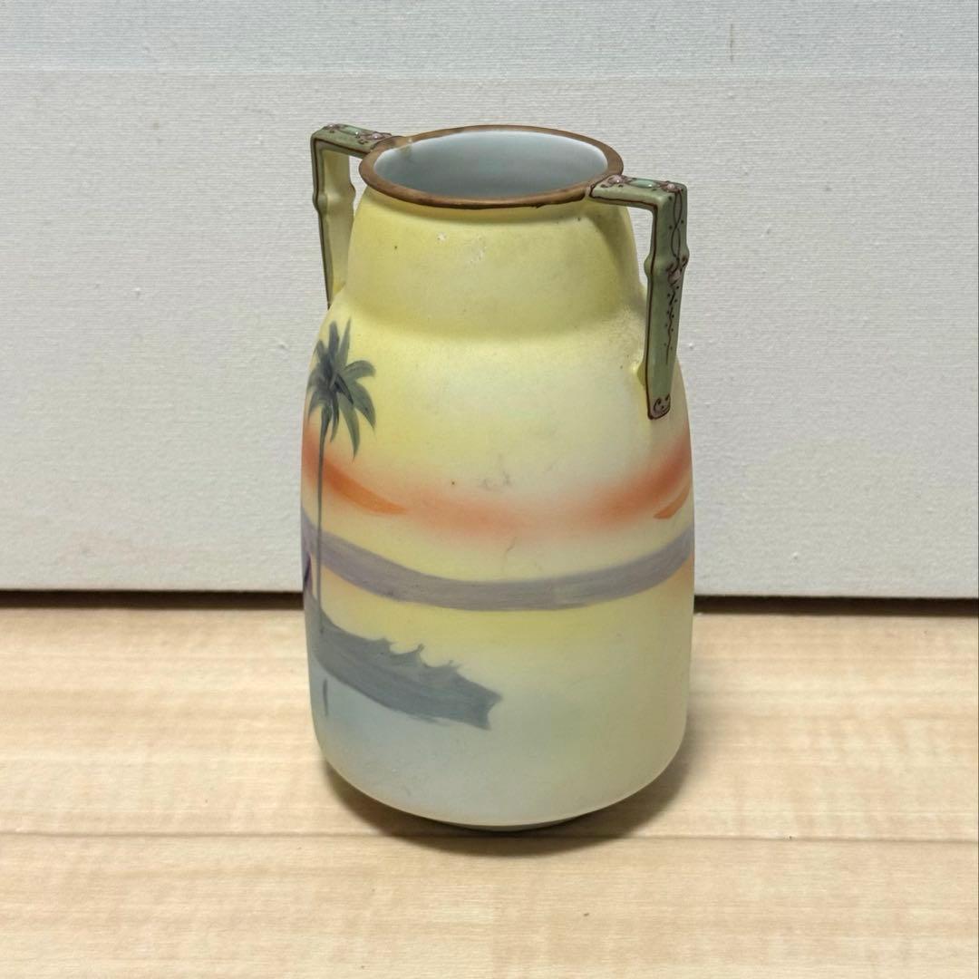 極希少】オールドノリタケ ヤシの木風景文 両耳花瓶 M-NIPPON印 盛上げ