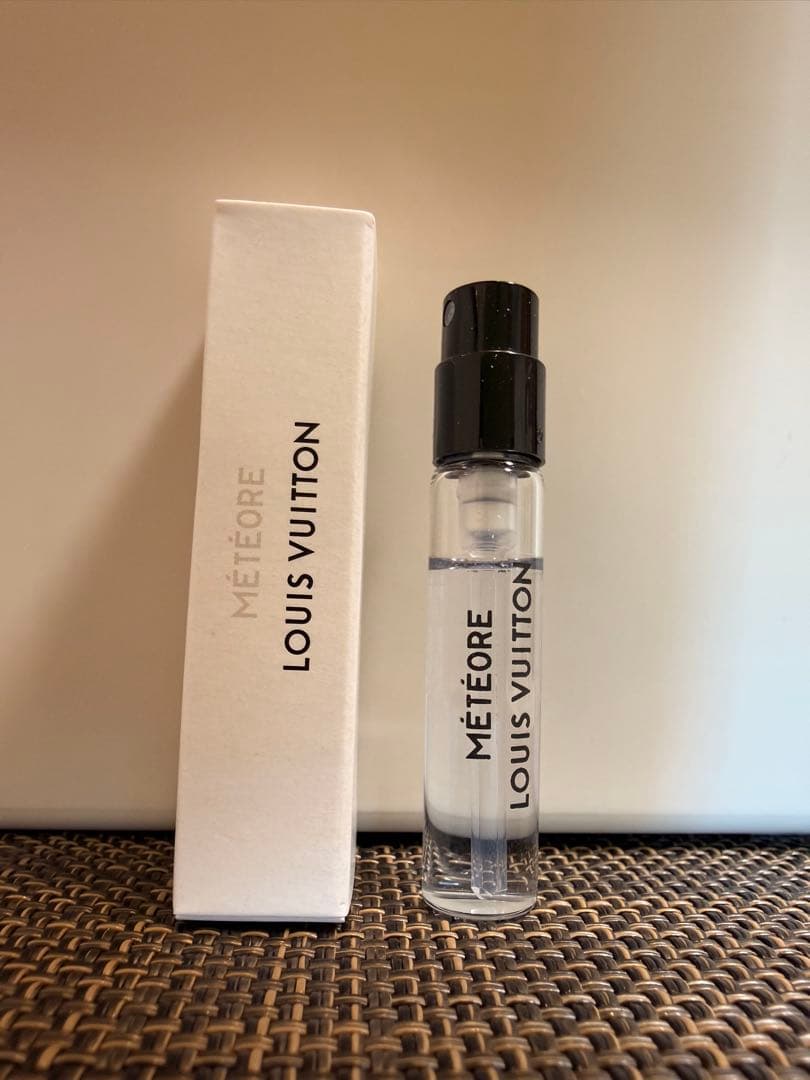 新品 MÉTÉORE メテオール ルイヴィトン サンプル EDP 2.0ml - メルカリ