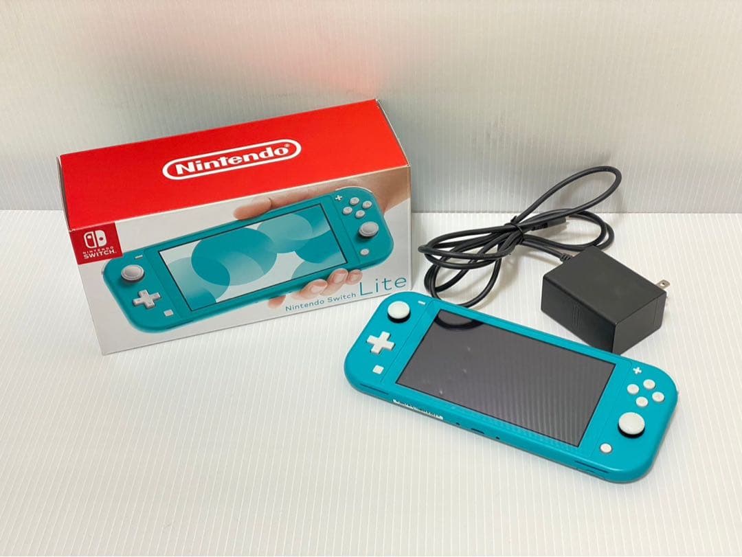 Switchライト充電器、収納ケース、ソフト2本、付き-Switch Lite 本体