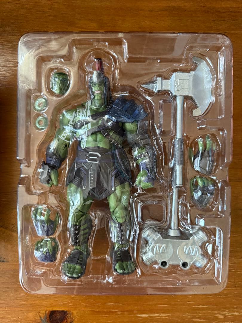 s.h.figuarts ハルク ラグナロク