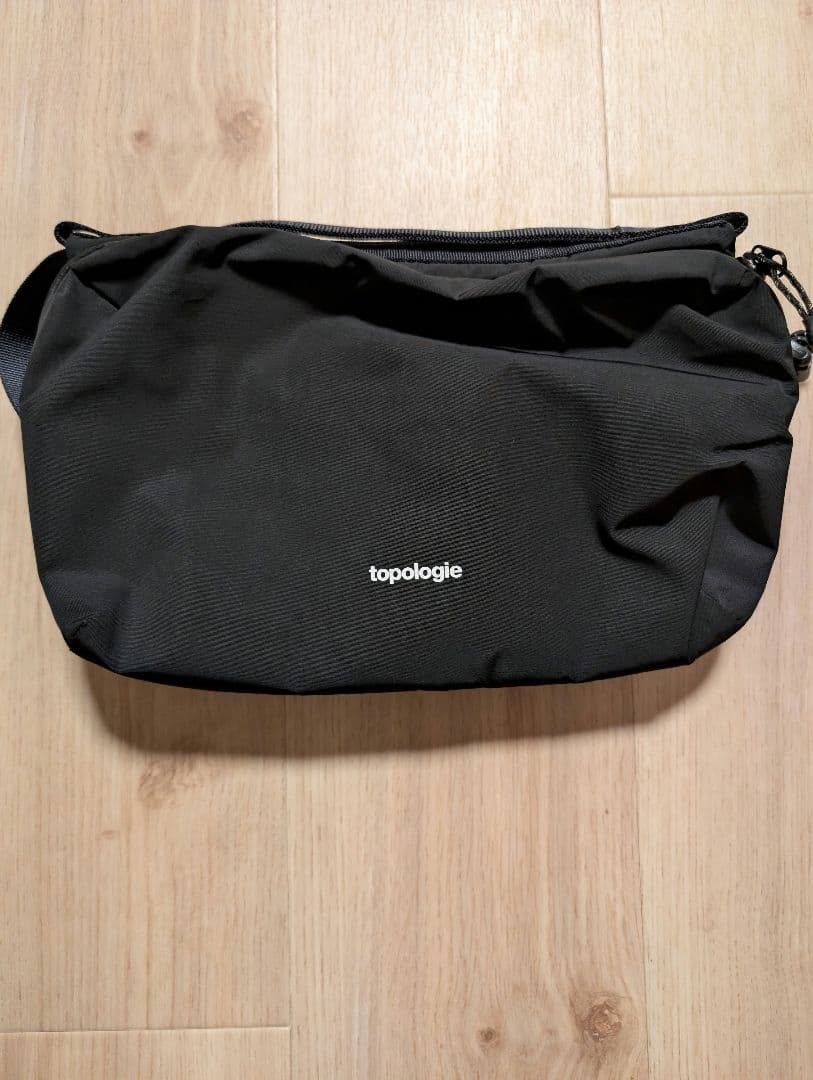 即発送☆美品　トポロジー　ボトルサコッシュ ラージ Topologie/トポロジー Bottle Sacoche Large ボトルサコッシュ ラージ