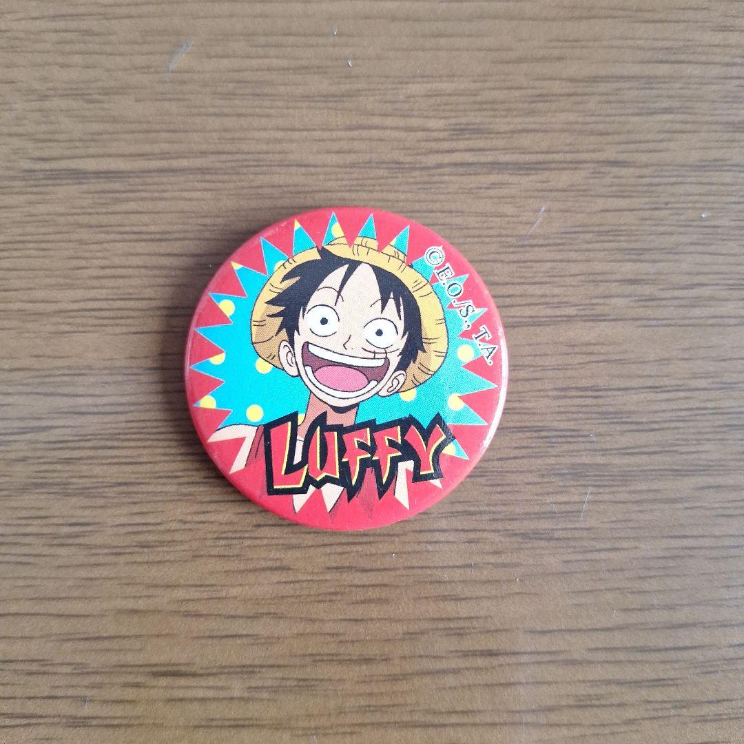 ワンピース ルフィ缶バッジ - メルカリ