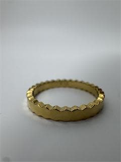 K18ゴールド 波形エッジリング1.26g 9号 K18ゴールド ブラック 波形デザインリング1.26g 9号 - メルカリ