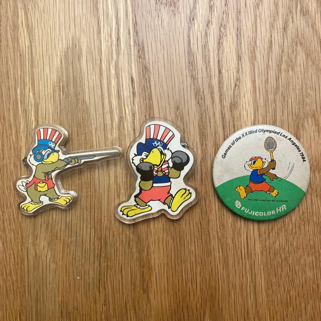1984ロス五輪 マスコットキャラクター「イーグルサム」バッジ3個