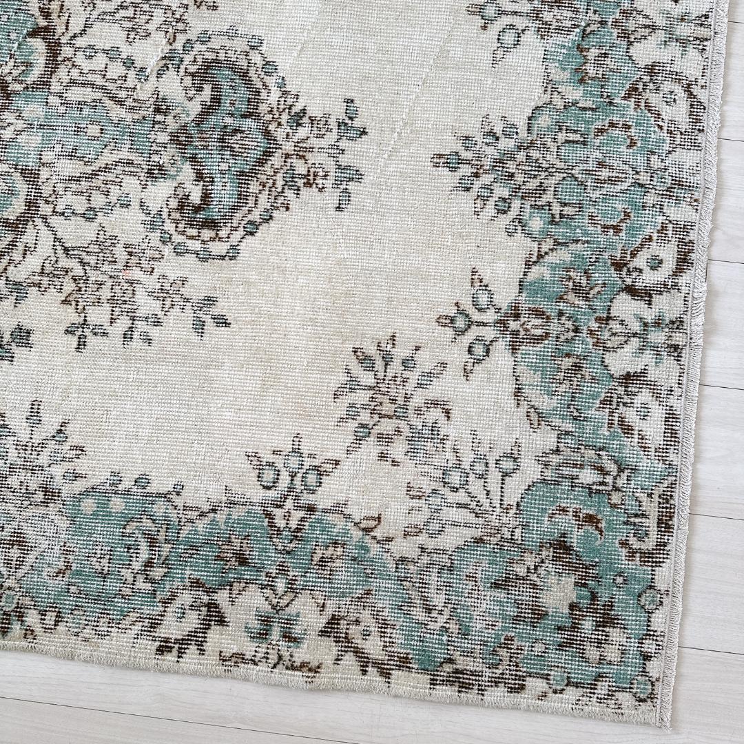 トルコ ヴィンテージラグ A121 定番 クリーム ターコイズブルー メダリオン