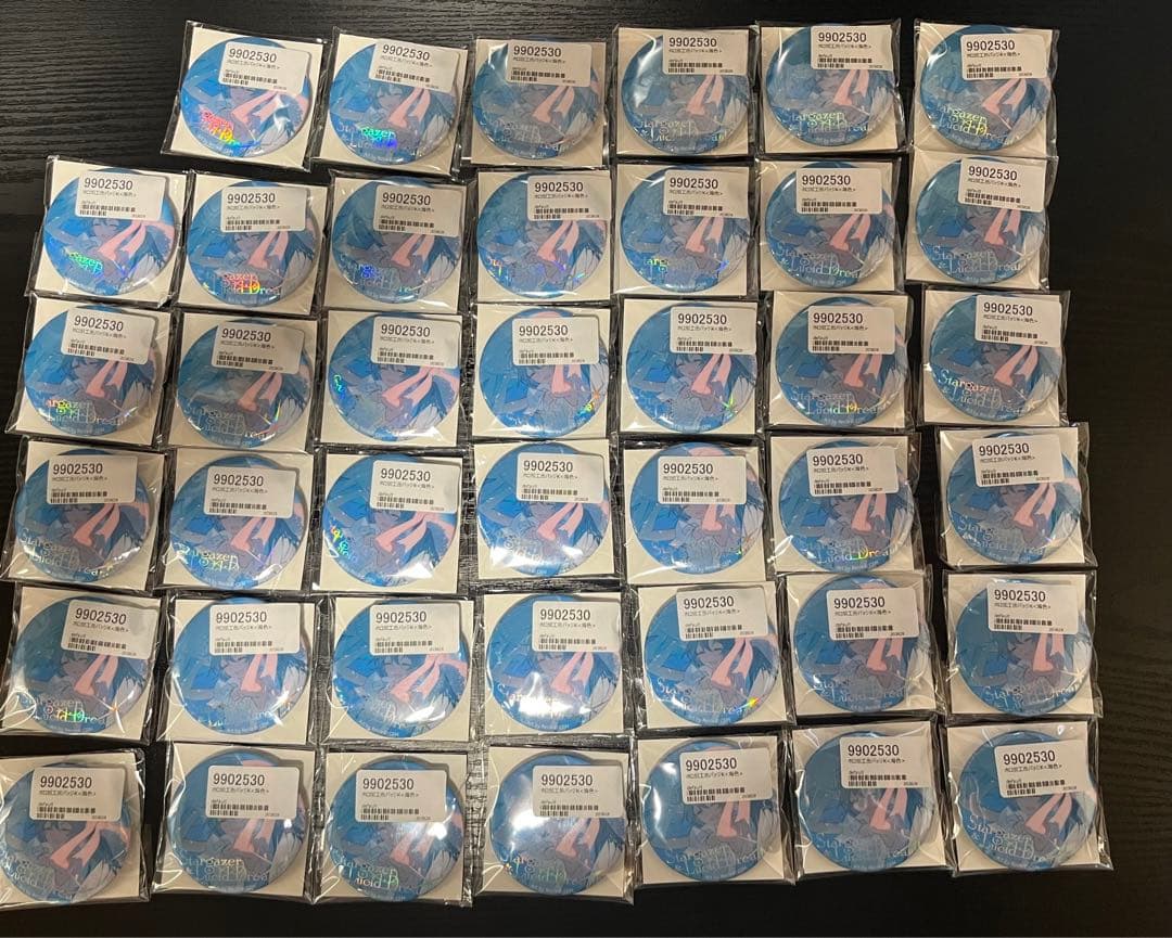 Rella 個展 初音ミク ホロ加工 缶バッジ K 海色 41個セット ホロ加工缶バッジN＜初音ミク 18th Anniversary＞ - Rella Artworks