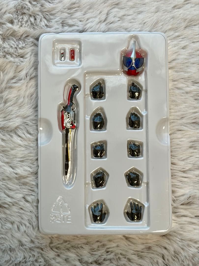 S.H.Figuarts 真骨彫　仮面ライダーアクセル　仮面ライダーW