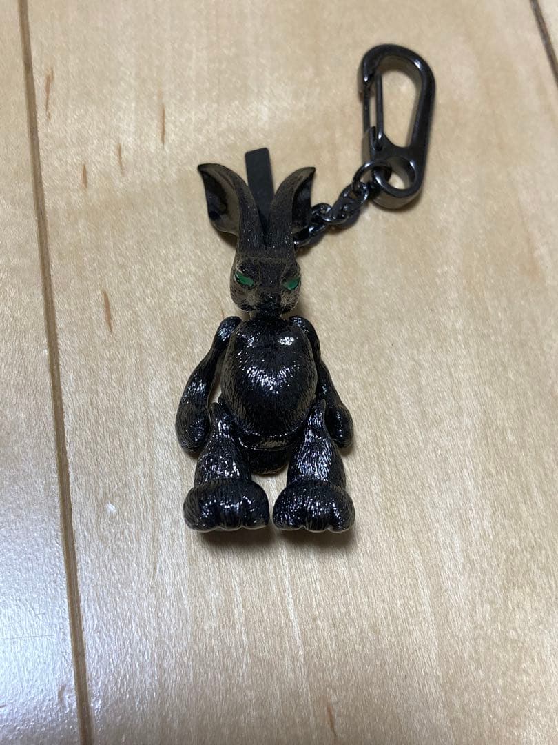 ビューティービーストbeautybeast ダークナイトキーホルダー-【ほぼ未