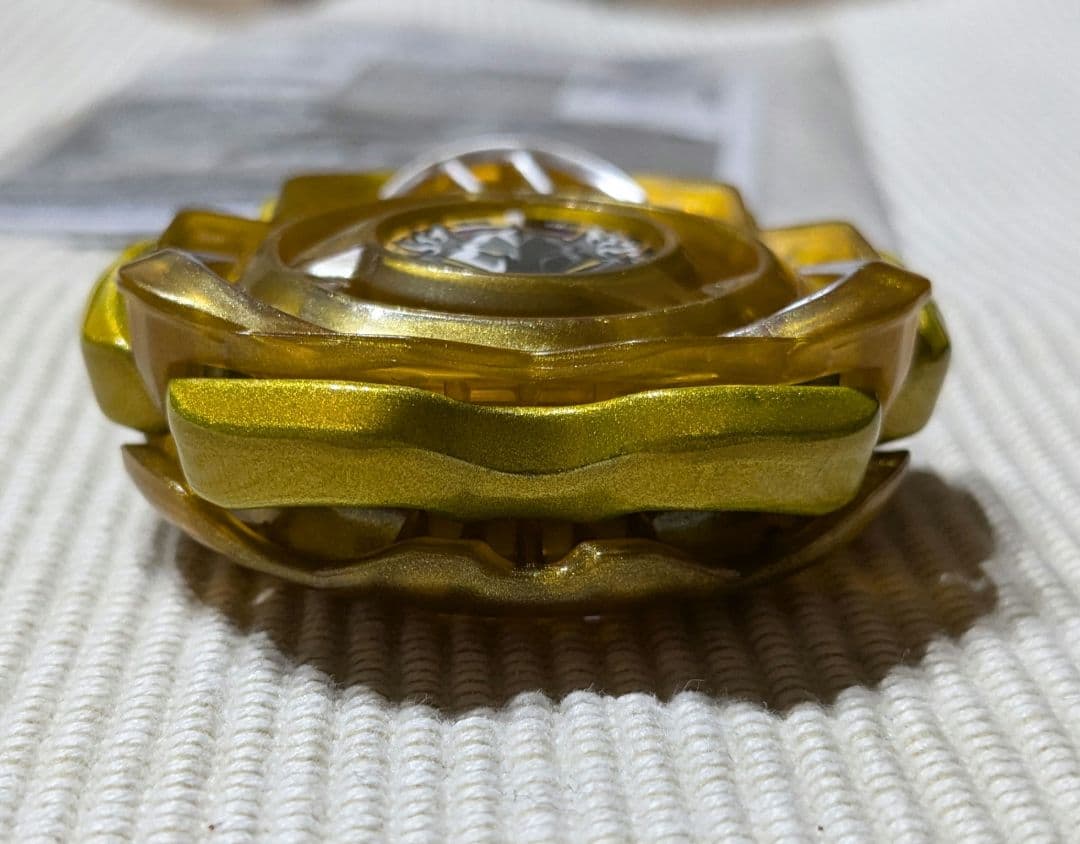 ベイブレードX ペルセウスダーク B ゴールド - メルカリ