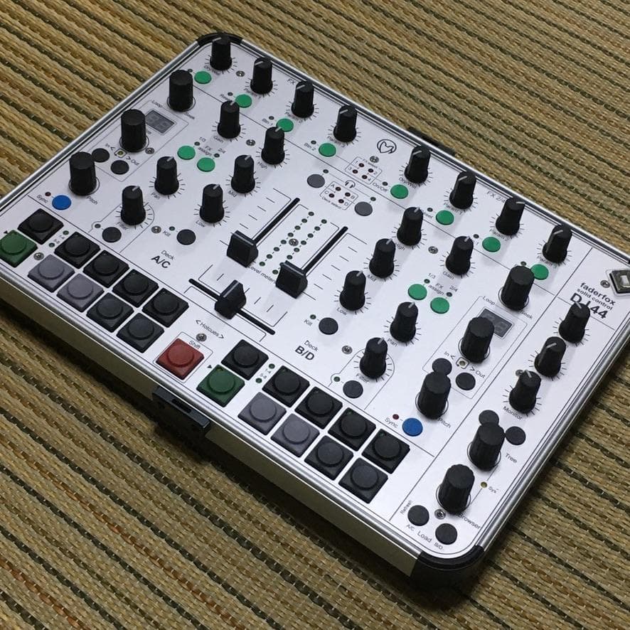 Faderfox DJ44 【超レア】DJコントローラー F102139124