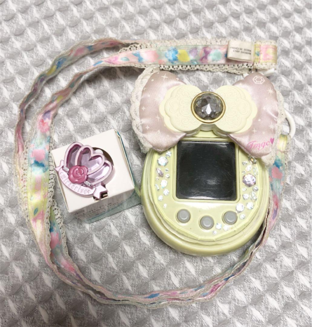 たまごっち ピース たまデコ ピアス2個 セット - メルカリ