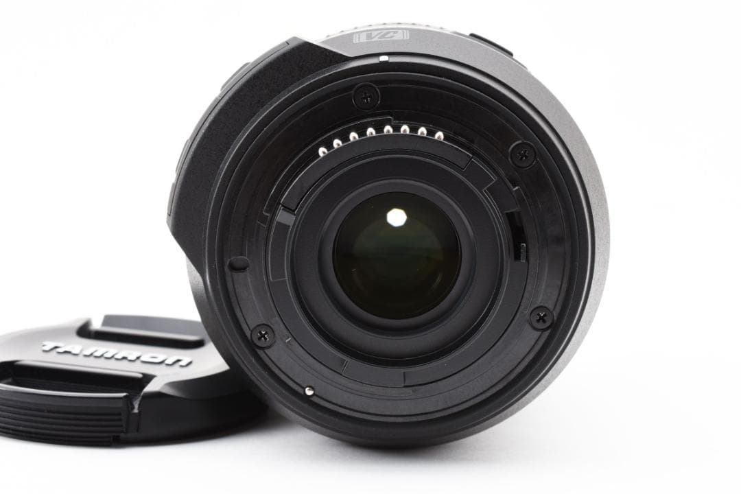 極美品 Tamron 18-200mm f/3.5-6.3 II VC Di