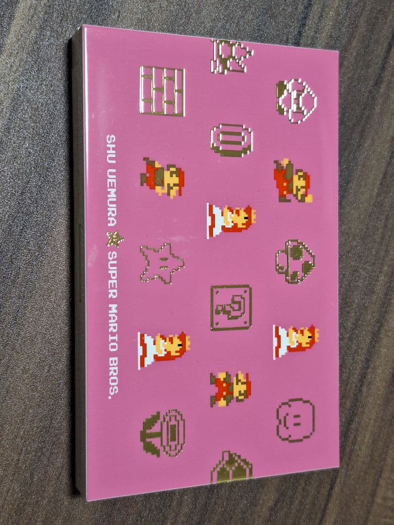 SHU UEMURA スーパーマリオ アイシャドウパレット