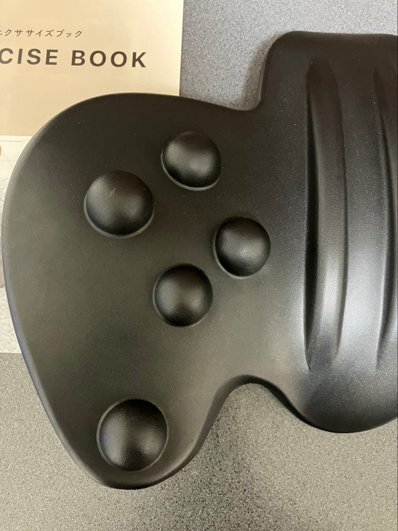 RAKUNA 整体　ヒップパッド　マッサージ