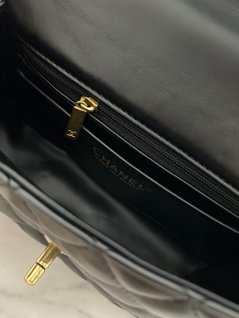 リリ様専用 CHANEL ショルダーバッグ ゴールドプレート ノベルティ