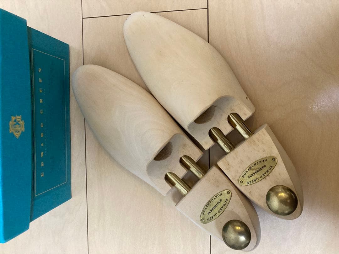 エドワードグリーン ドーバー UK6.5 32E 純正シューツリー付属 - メルカリ