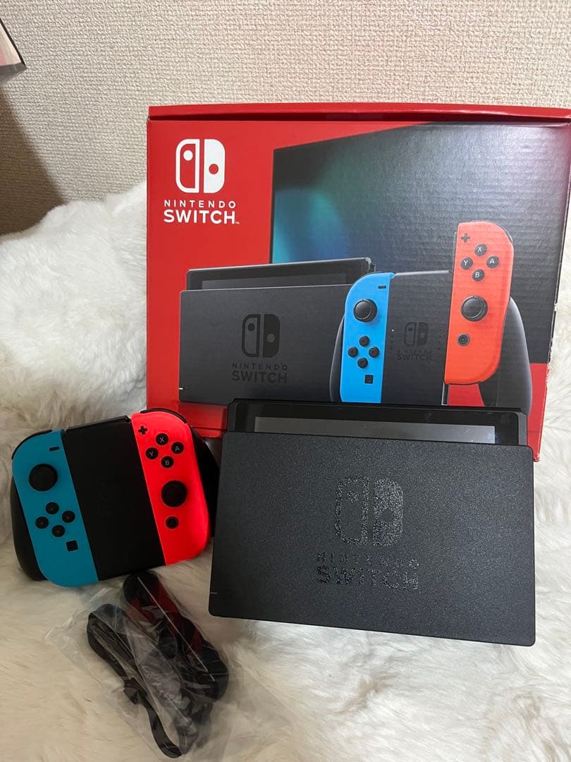 Nintendo Switch 本体 青/赤 Joy-Con - メルカリ
