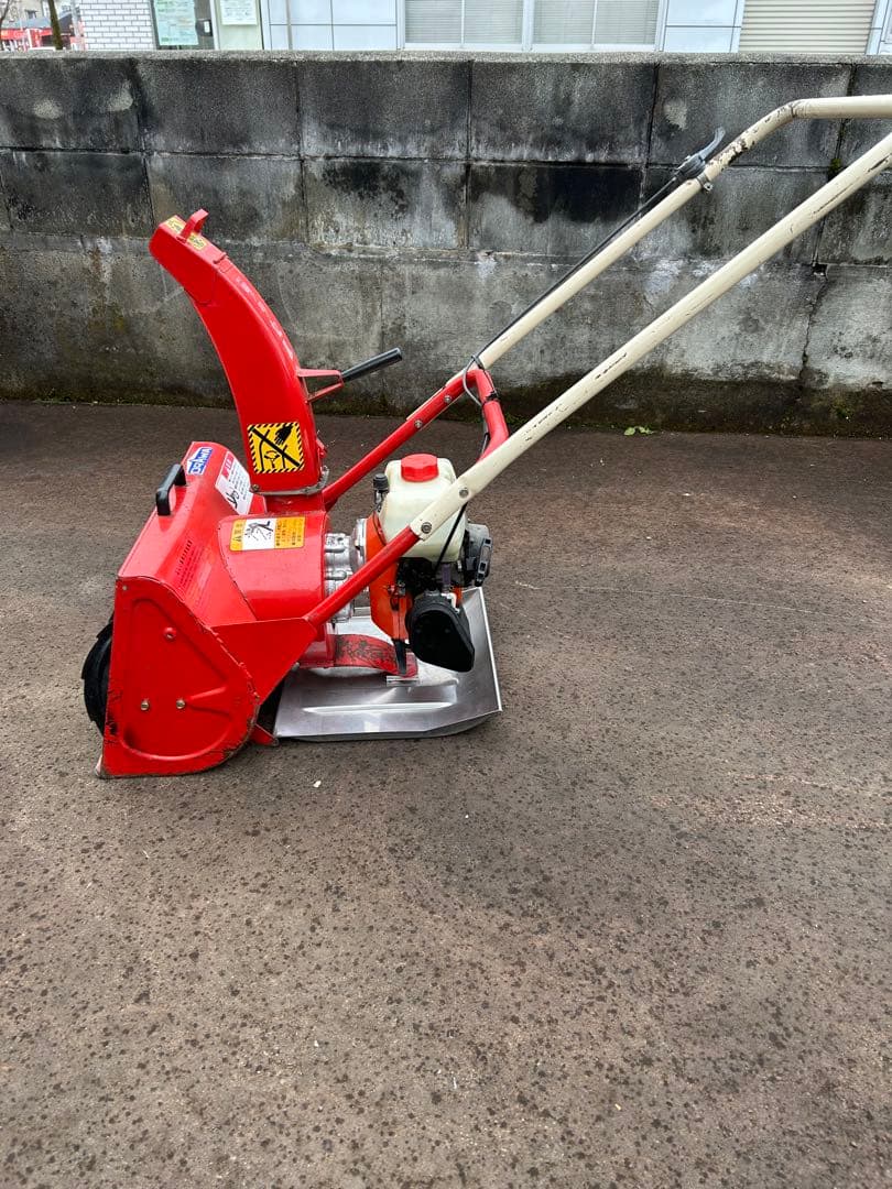 オガワ ハンディラッセル除雪機【引取り限定】 - メルカリ