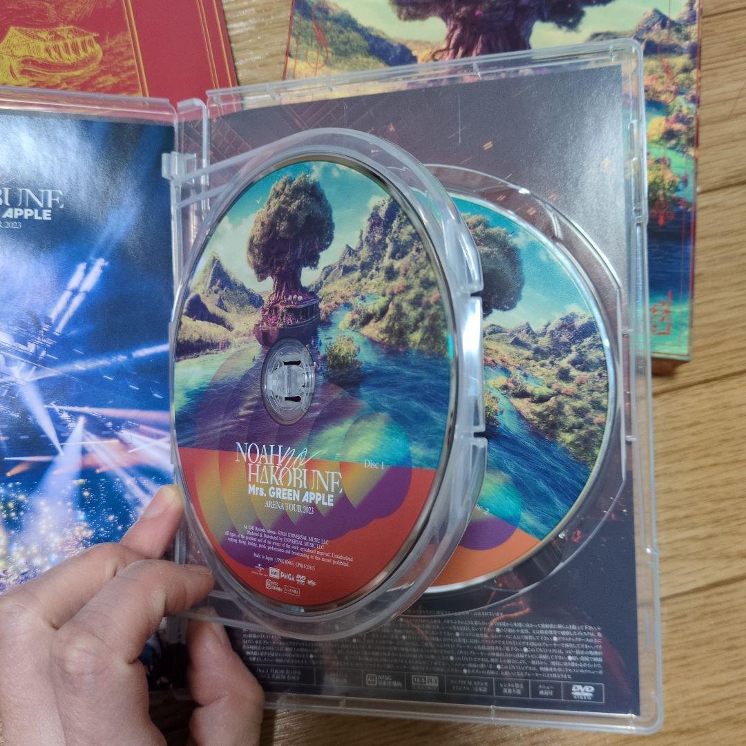 完全生産限定 SPECIAL COMPLETE BOX　4DVD + GOODS