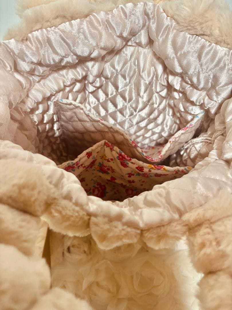 コヤンイサムチョン フワフワ巾着バッグ ショルダーバッグ