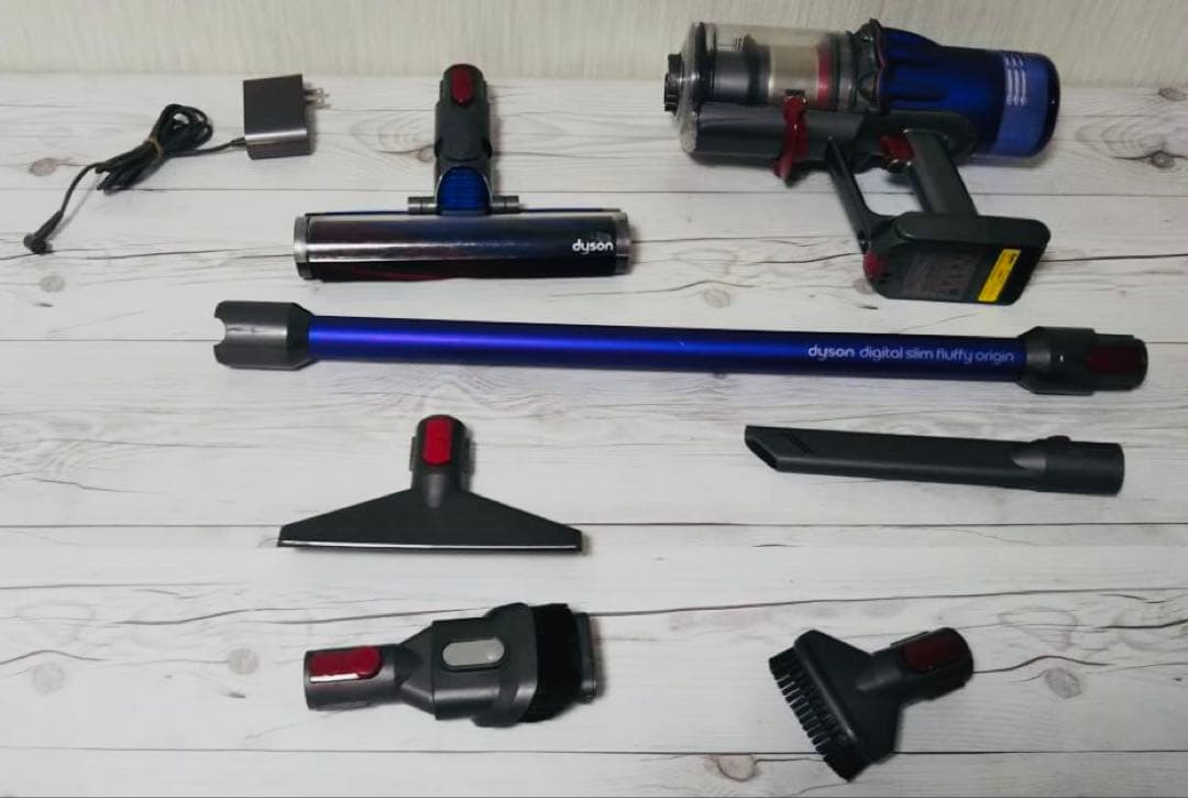 ◇ダイソンフルセット/dyson SV18 /動作確認済/中古品　掃除機[12] ◇ダイソンフルセット/dyson SV18 /動作確認済/中古品 掃除機[12] 中古