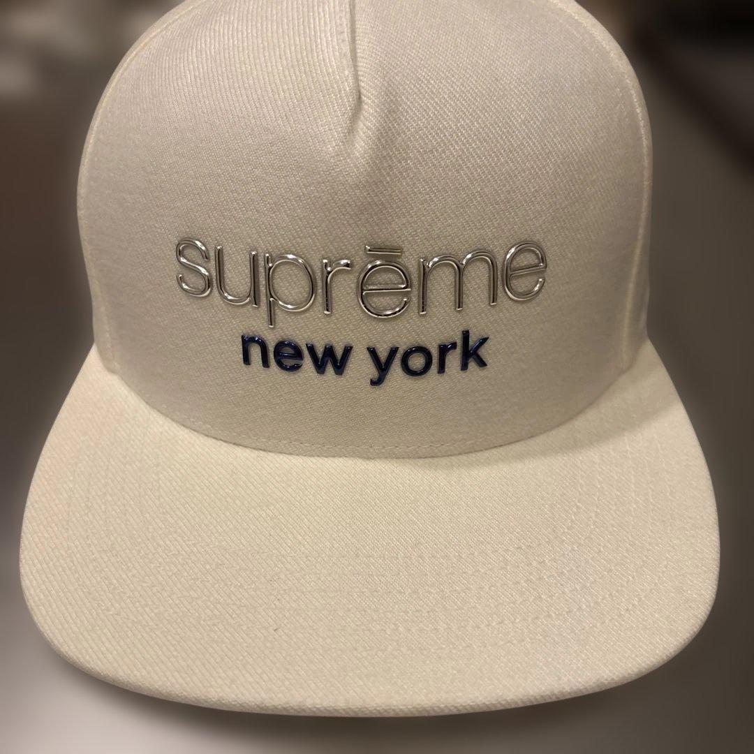 【激レア】supreme classic logo 5panel ホワイト Supreme Classic Team 5-Panel (FW22) - $48