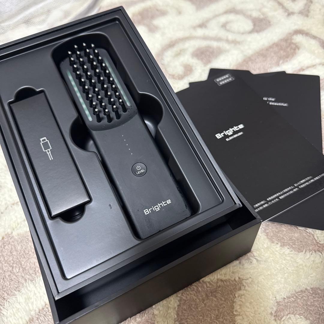Brighte エレクトリックブラシ 美顔器 Amazon.co.jp: 【佐々木希 アンバサダー】Brighte(ブライト) ELEKI
