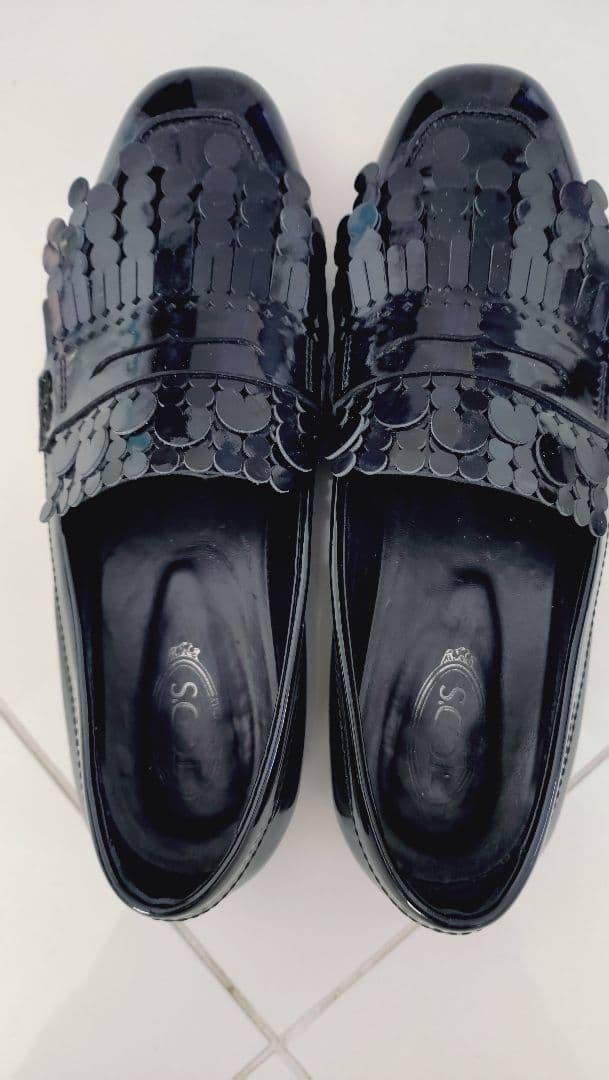 TOD'S サイクルレースキルト付き エナメルローファー 　23.5cm