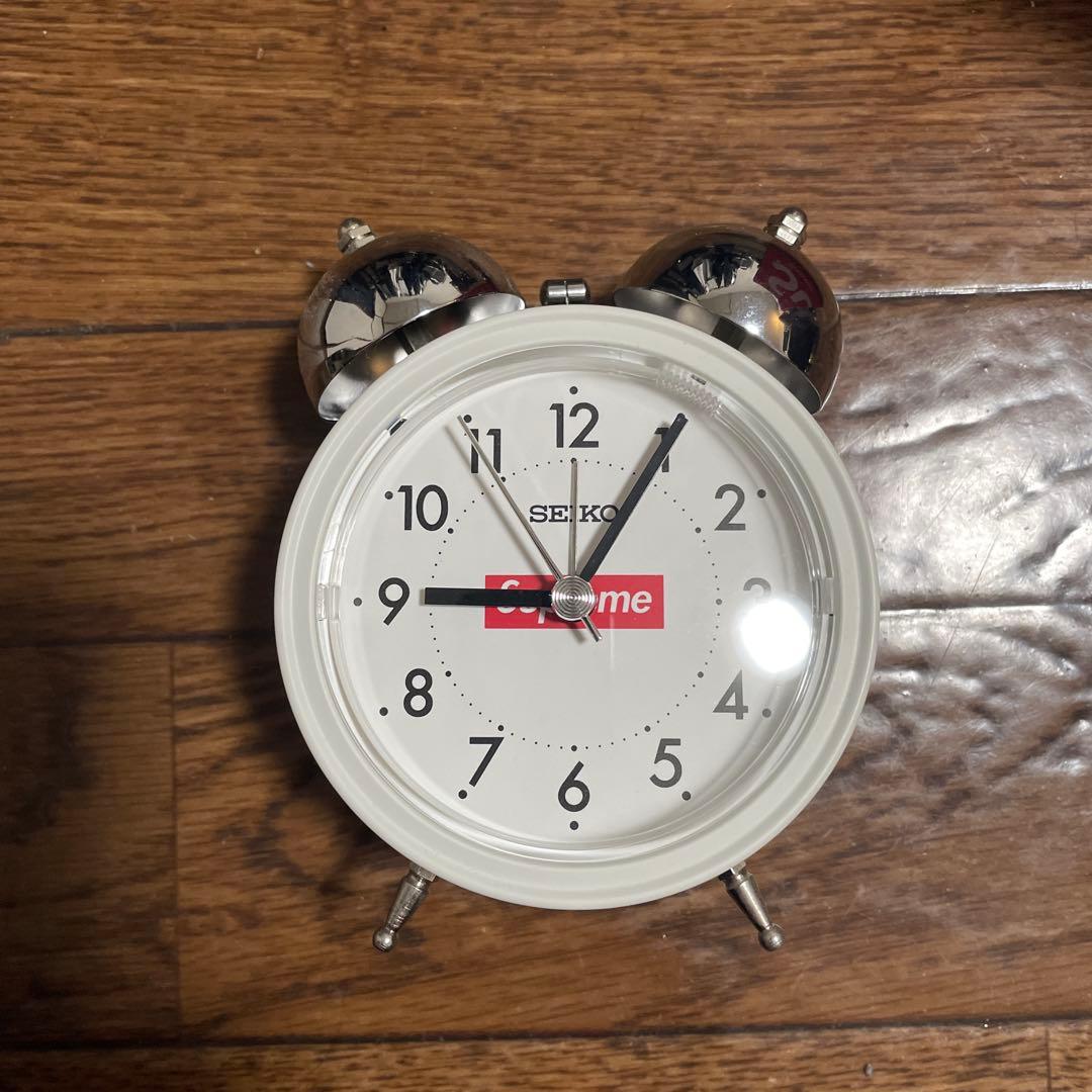 Supreme SEIKO Alarm Clock 時計 ミニトランプ付き Supreme Seiko Mai Alarm Clock (SS25) - $68