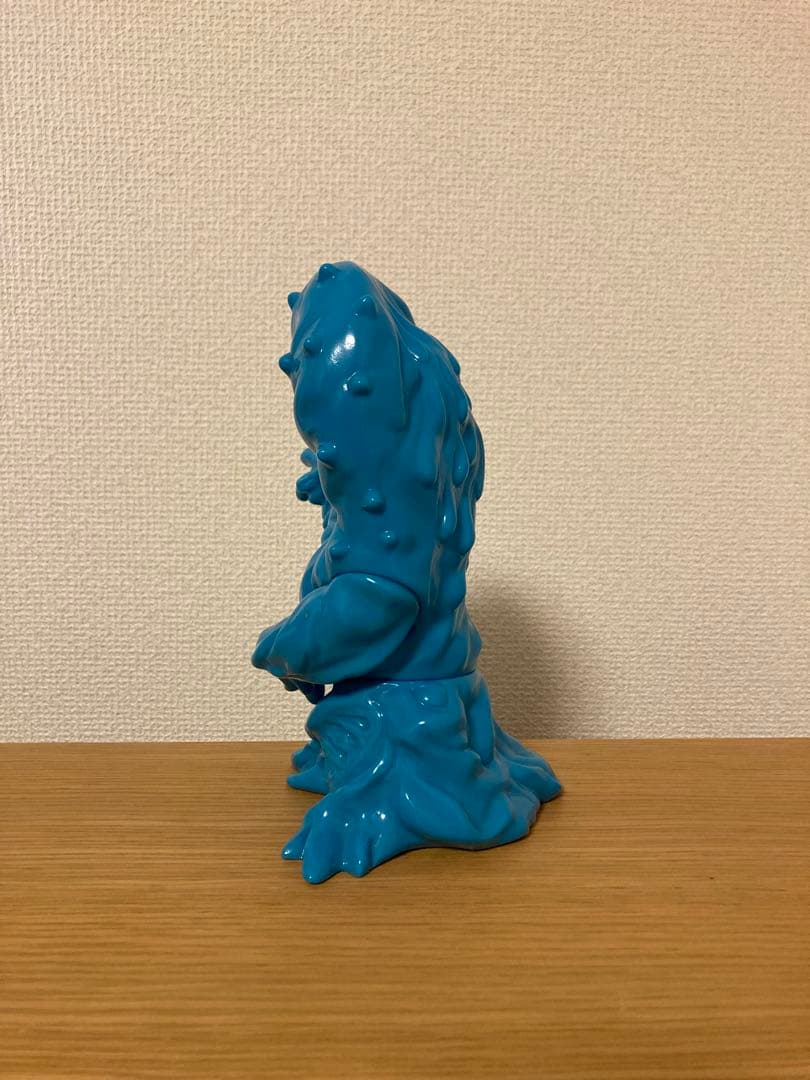 M1号 グリーンモンス 水色成型 - メルカリ