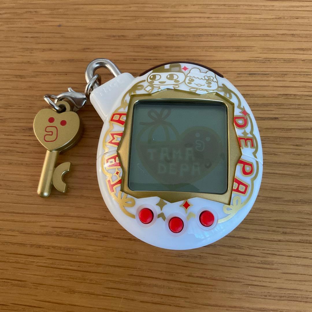 たまごっち　たまごっちデパート限定　ふぁみりーイロイロたまごっちプラス　デパたま たまごっち ふぁみりーイロイロたまごっちプラス たまデパ限定｜Yahoo