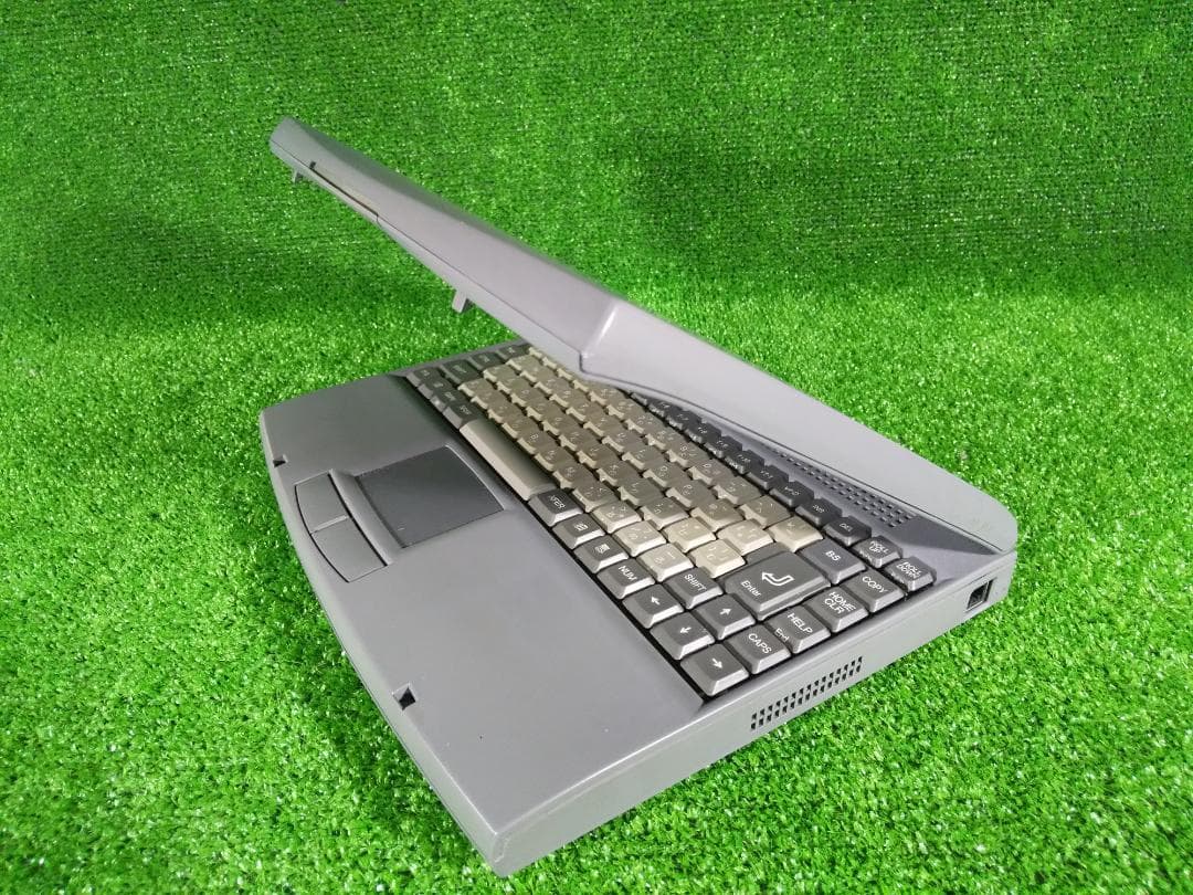 PC-9821La10／Win95 ＆ ECO ／外付けCDドライブ／ AC付 - メルカリ