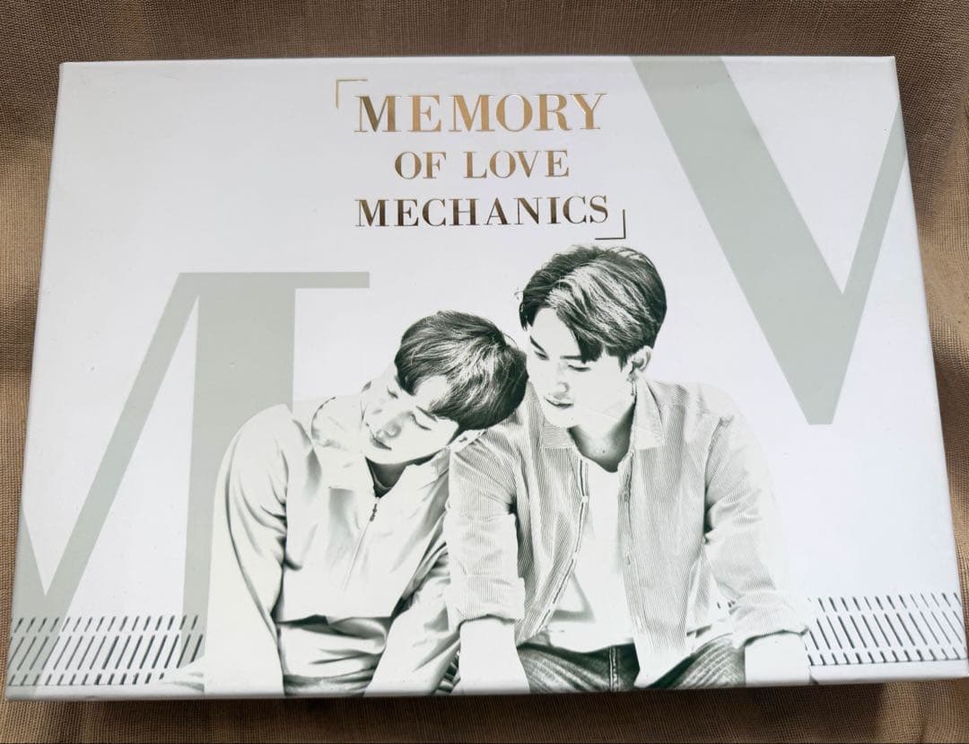 YinWar 写真集BOX MEMORY OF LOVE MECHANICS En Of Love公式グッズ 「Memory of Love Mechanics Photobook BOXSET」