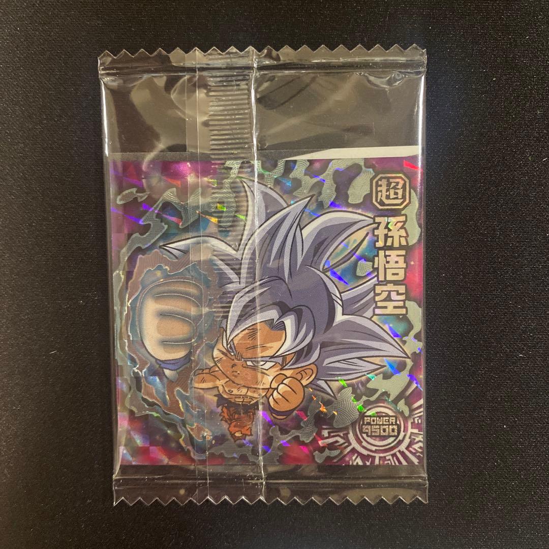 ドラゴンボールウエハースシール ブロリー5000枚限定 ゴジータ20000枚