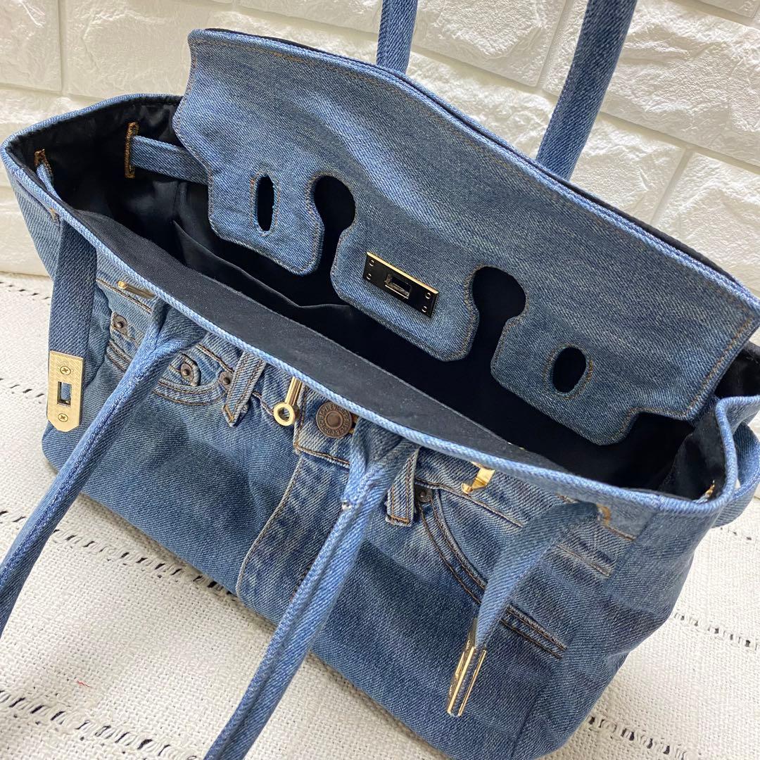 デニムリメイク フラップ付きトートバッグ Sサイズ 錠付き - メルカリ